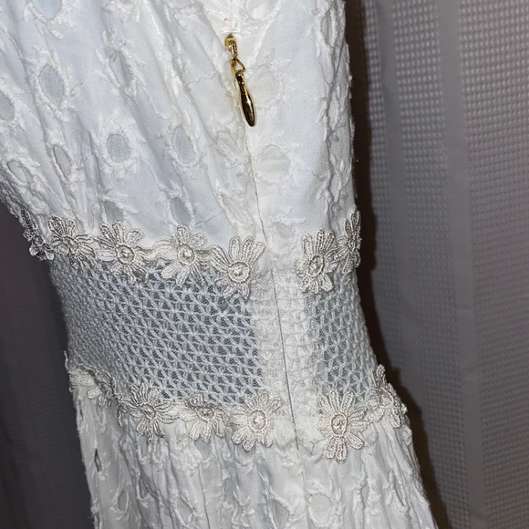‼️SALE‼️Anthropologie Leifnotes Mallorca White Eyelet Dress - Picture 11 of 14
